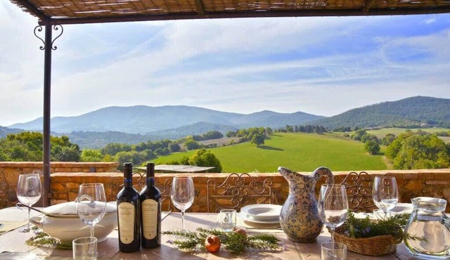 Large Tuscany villa rental