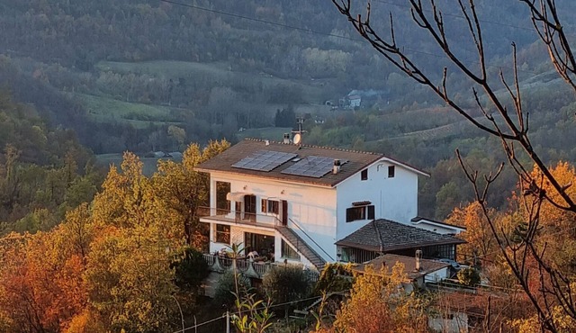 Large vacation apartment in Piedmont surrounded by nature
