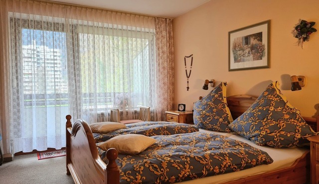 Large vacation apartment- 6 persons, 83sqm, 2 bedrooms, 2 balconies