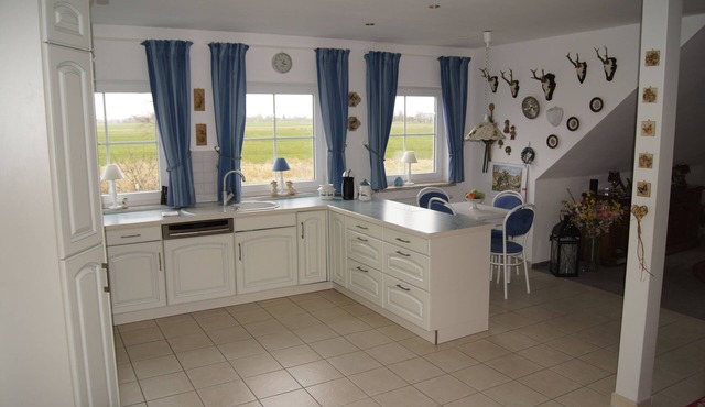 Large vacation apartment