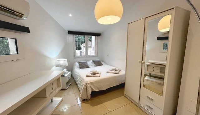 Large Villa Cannes Centre in a haven of peace New-