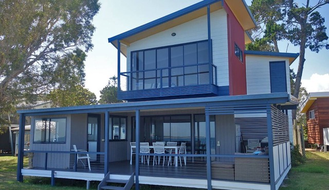 Large waterfront home with bay views to Moreton Island
