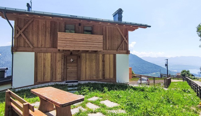 Larice Quadrilocale by Interhome