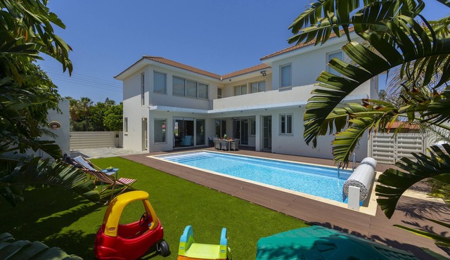 Larnaca Villa Marisol