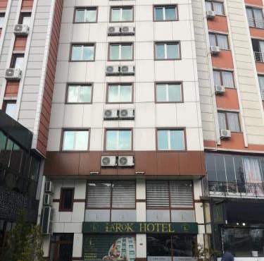 Larok Hotel