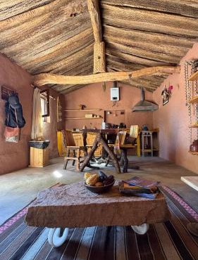 Las Cuevas - Casa de adobe en Huachichocana