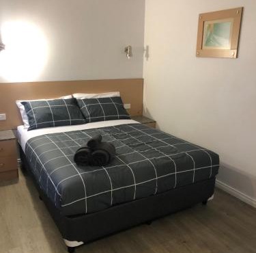 Latitude20 Cattrall Park Motel