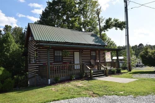 Laurel Lake Cabins