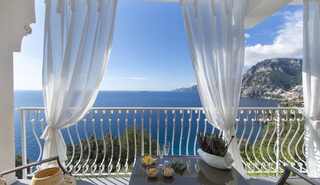 Laurito Positano with private parking