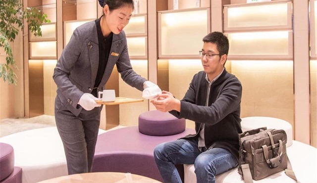 Lavande Hotel Xuzhou People's Square