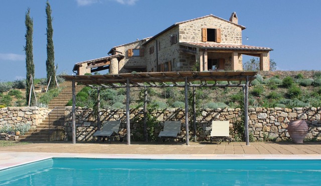 Lavender Apartment with a view of the Val d'Orcia