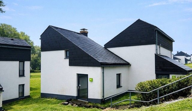 Lavish Hambachtal Holiday Home