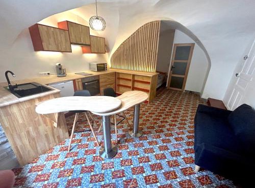 LAVOUTE