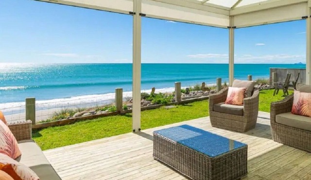 Lazy days beach front cottage