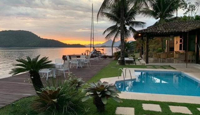 LB - AR21 Villa Caierinhas 08 Suites Angra Vacation Rentals