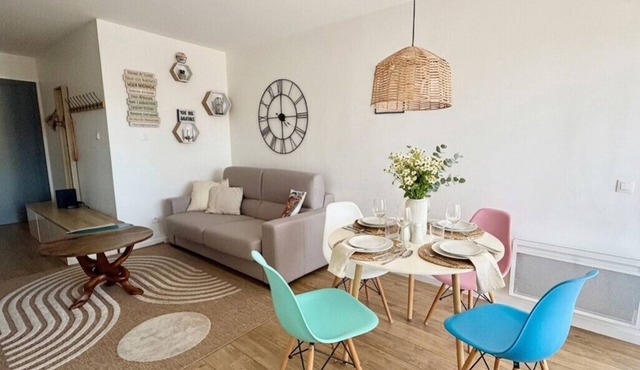 Le Bel’Air, bright with balcony & parking