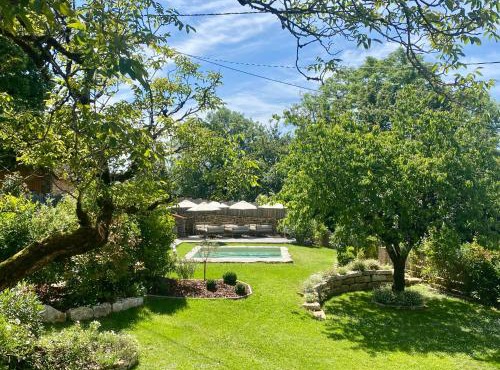 Le Boudoir proche Montignac, Hautefort