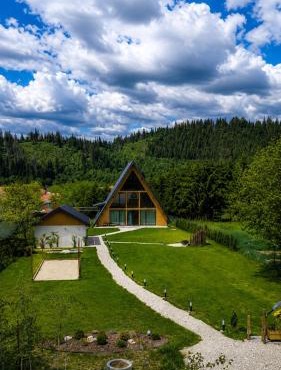 Le Cabane Retreat