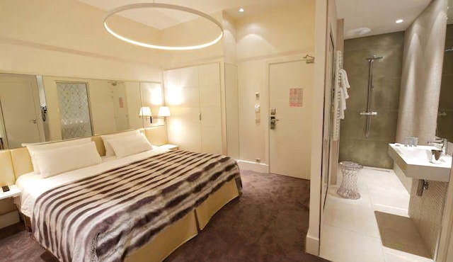 Le Cesar Hotel