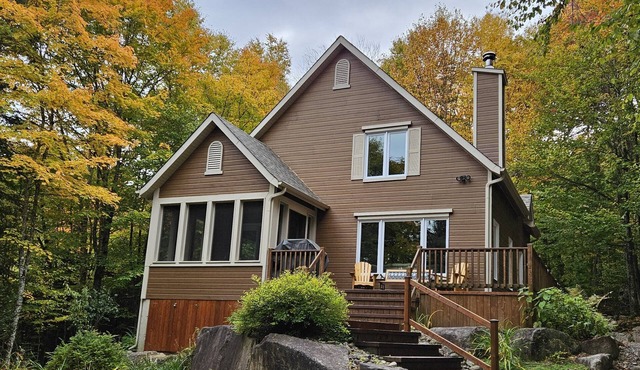 Le Chalet du Lac Vert - Saint-Adolphe-d'Howard - SPA, Fireplace, Lake Access