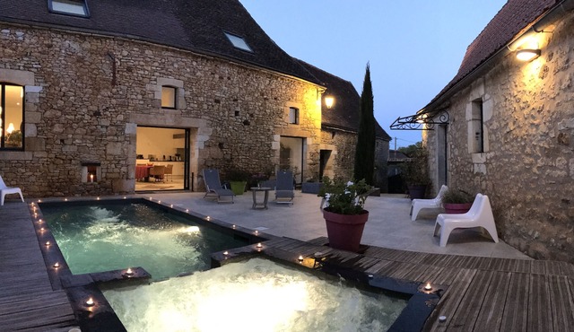 LE CLOS DE PEYRUZEL