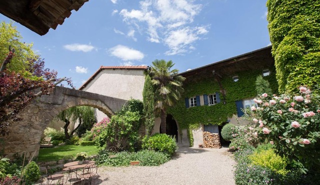 Le Clos Du Perret