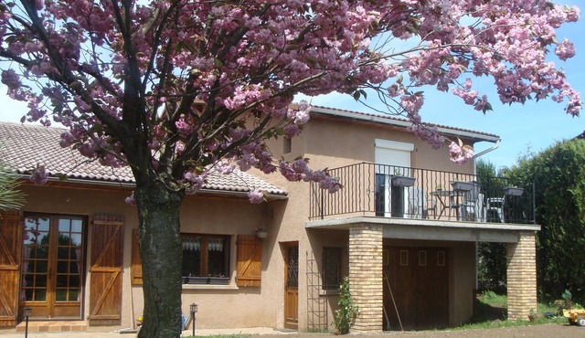 LE CLOS FLEURI .