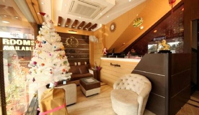 Le Emerald Residency