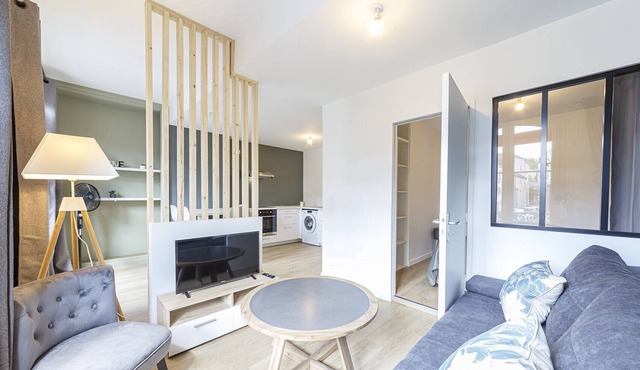 Le Ficus - Appartement refait à neuf, Laval centre