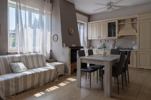 Le Giare House