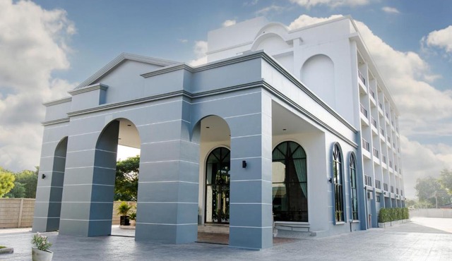 Le Lert Hotel Ratchaburi