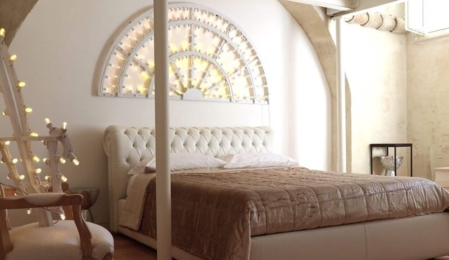 Le Luminarie Sassi - house in the rock in the heart of the Sassi of Matera