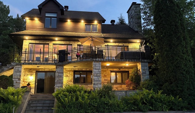 Le Majestueux, Waterfront, Spa, BBQ, Outdoor & Ski