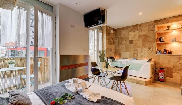 Le Mignon Topdestination-Dijon (Jacuzzi)