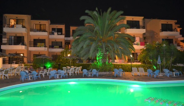 Le Mirage Hotel