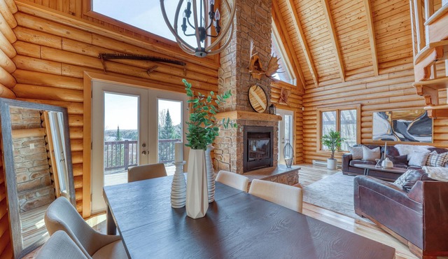 Le Paradis Courchevel - Luxe Chalet with Private Jacuzzi, Pool & Scenic Views
