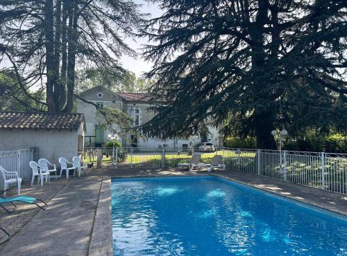Le Parc aux Cedres