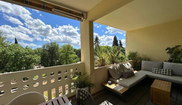 Le Rambot - Charming Apt, terrace & car park, city center