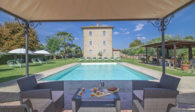 Le Rondini by Interhome