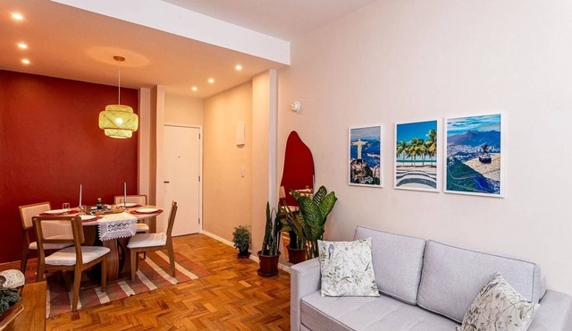 Leblon Central Location Newly Renovated