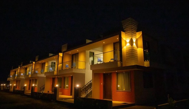 Leena Resort