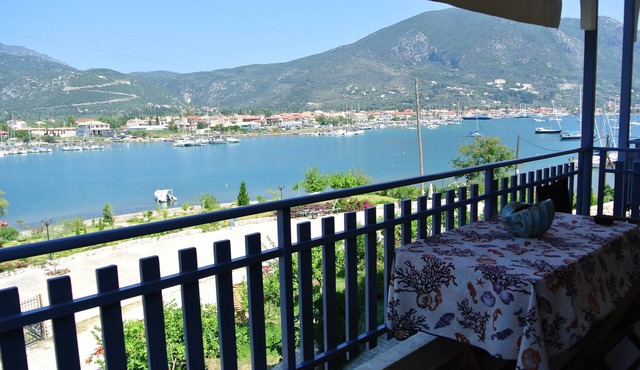 Lefkada Nydri Geni. For 4pers. apartment in residence 4 places two-room apartment p1