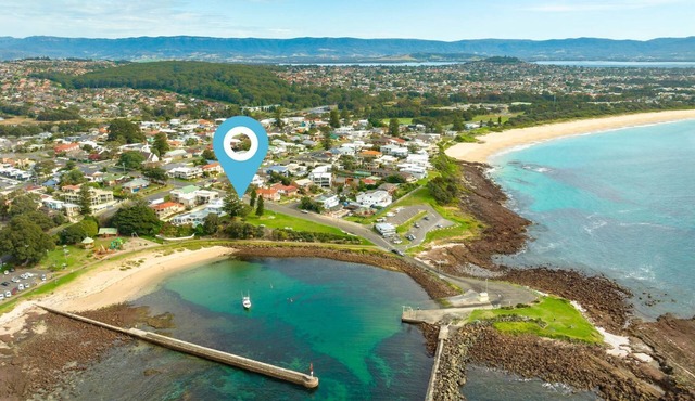 LegaSea Lodge - Pet Friendly Beachfront with Plunge Pool