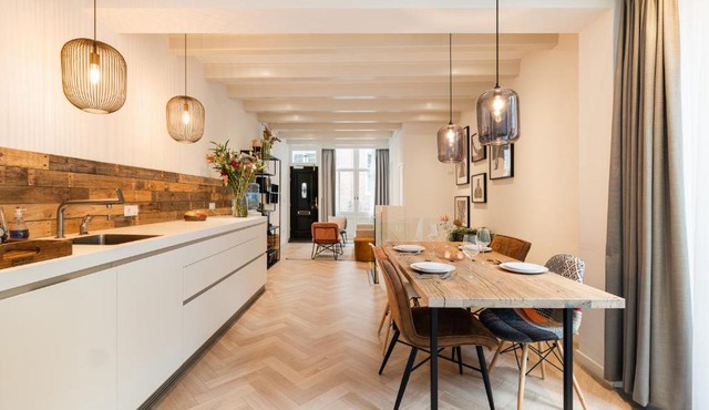 Leidse Square 5 star Luxury Apartment
