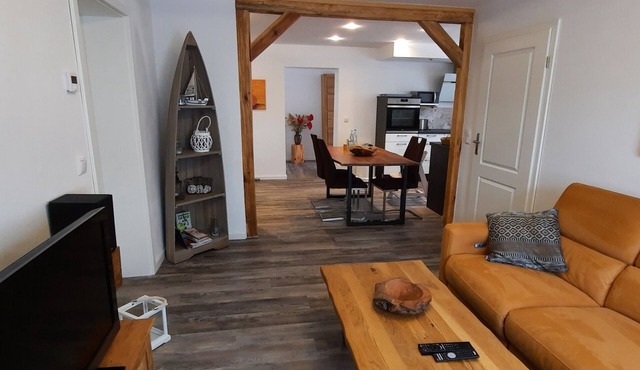 Leinelume Apartment with Private Terrace, Shared Garden and Wi-Fi