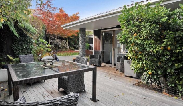 Leinster Villa: Spacious three bedroom apartment