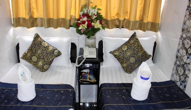 Leisure Hostel