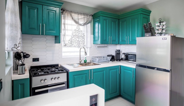 LeLuxe Cedar Valley Suite An