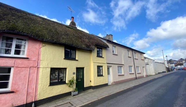 Lemon Cottage
