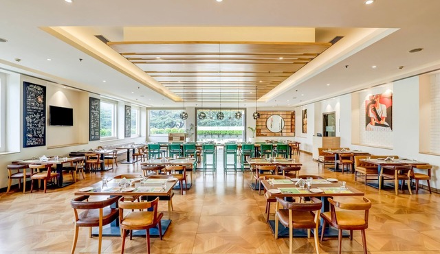 Lemon Tree Hotel, Electronics City - Bengaluru